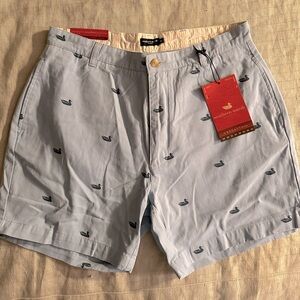 NWT-Southern Marsh- Flat Front-6”-Size 32-Regatta Shorts-Light Blue w/Ducks